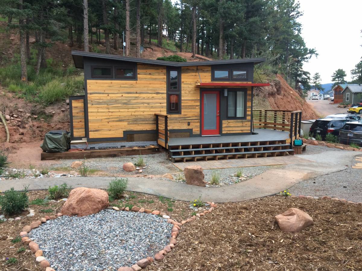 Move In Ready Tiny House in a LEGAL Community For Sale near Colorado