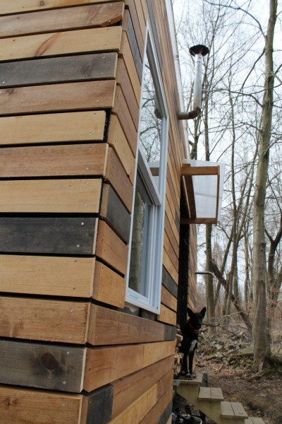 Nate and Jens Home on Wheels: Living Simply and Free in a Tiny House Photo nathans tiny house on wheels 06 400x600 Nate and Jens Home on Wheels: Living Simply and Free in a Tiny House