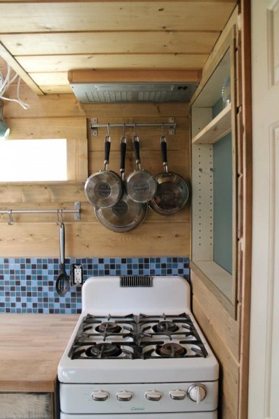 Nate and Jens Home on Wheels: Living Simply and Free in a Tiny House Photo nathans tiny house on wheels 10 400x600 Nate and Jens Home on Wheels: Living Simply and Free in a Tiny House
