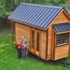 How to Meet People also Interested in Small Spaces: Tiny House Dating?