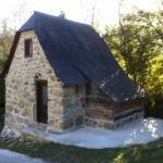 Charming Stone Tiny House: Moulin de Liar  24