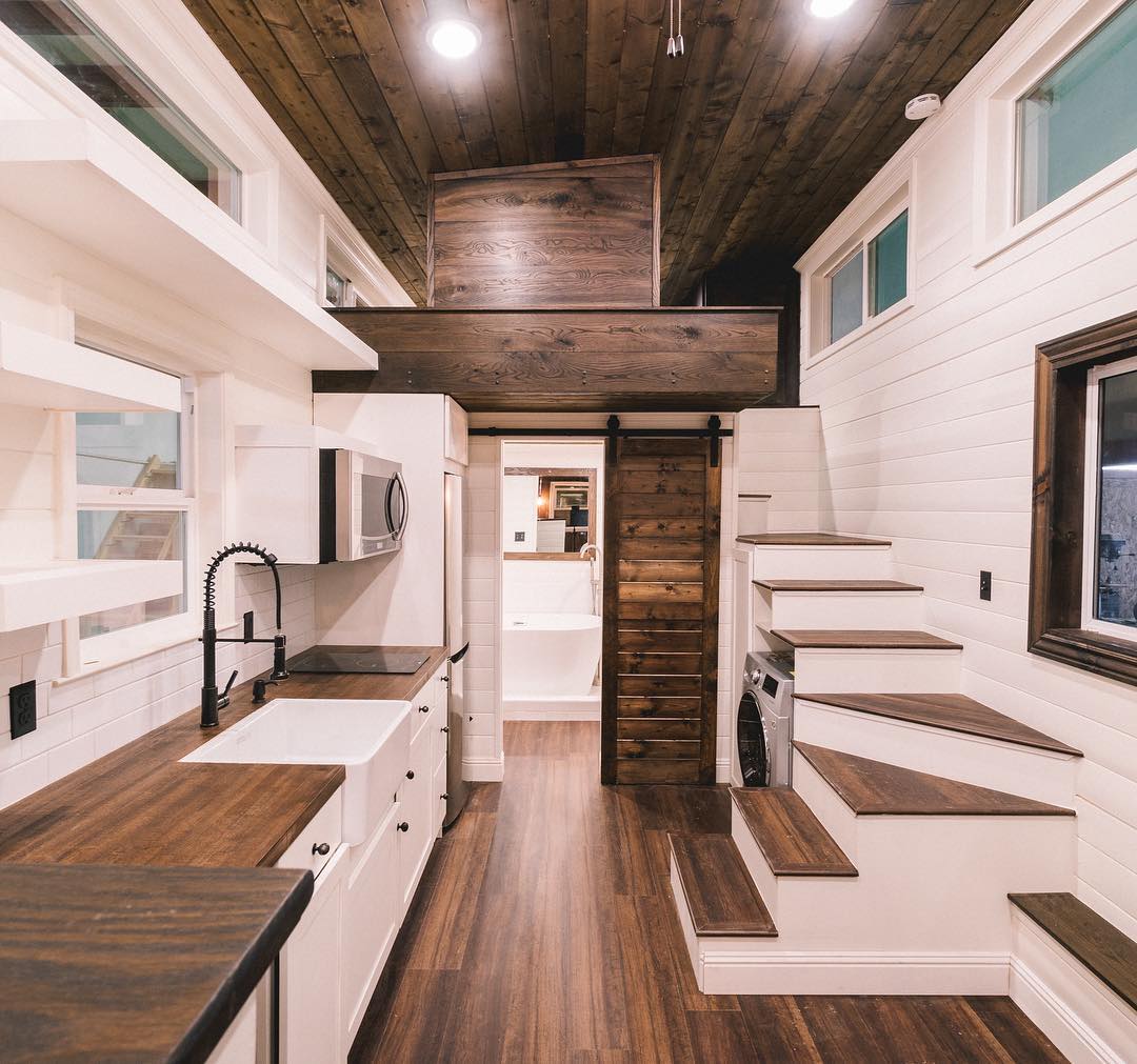10-Foot Wide Tiny Home with an Amazing Bathroom
