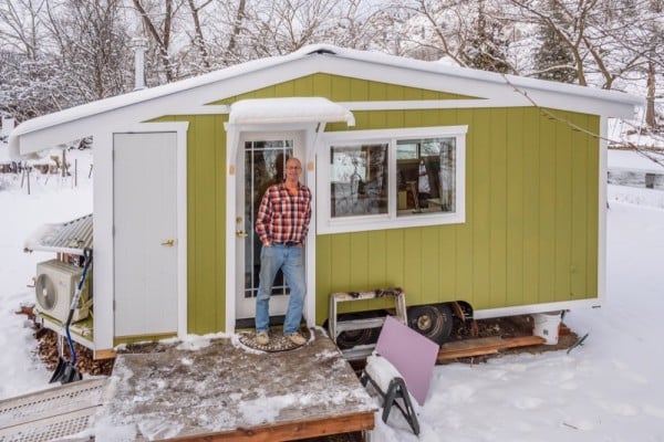 10 Pete on porch