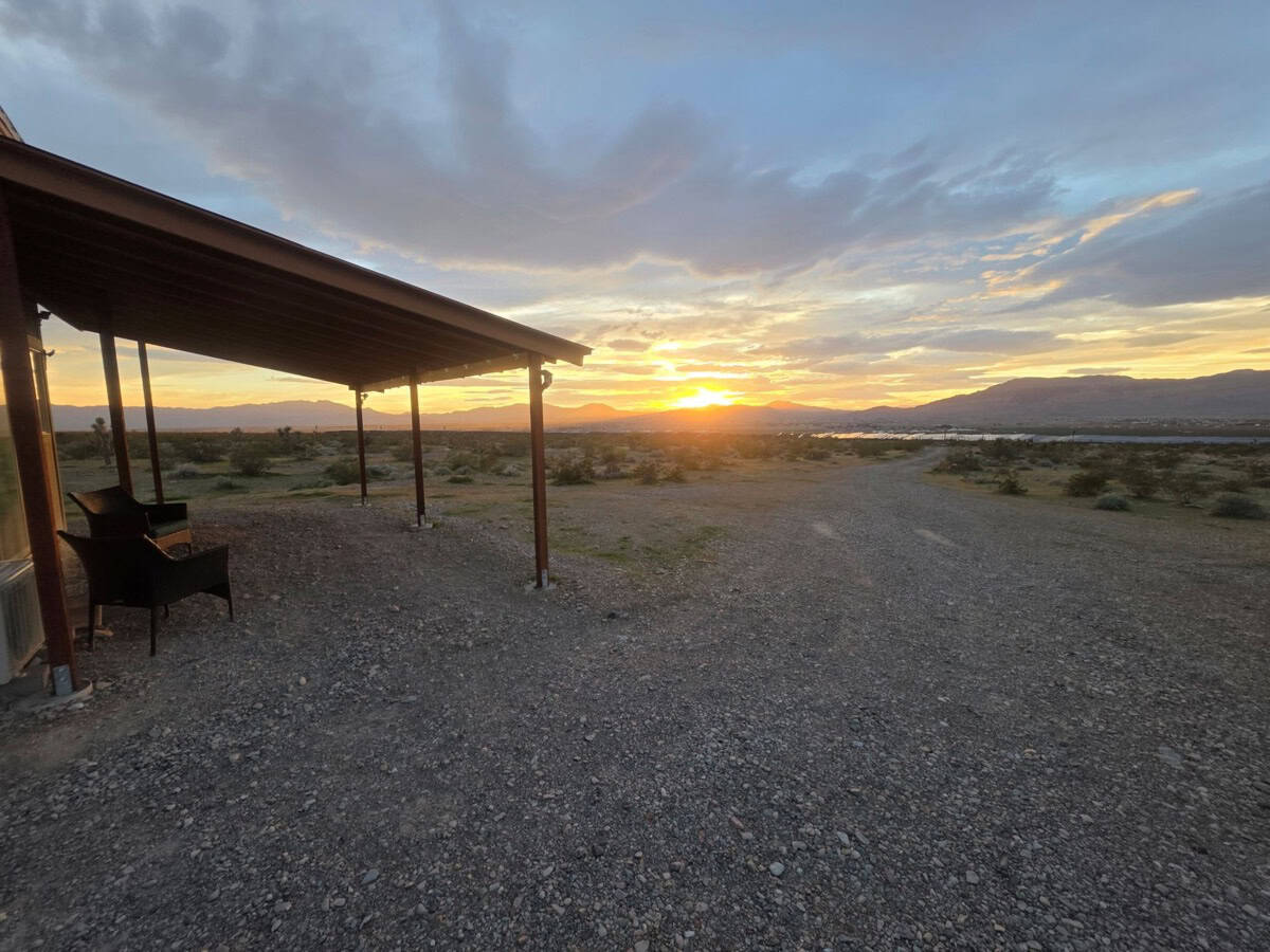10 Acres Hilltop Privacy Pahrump Nevada