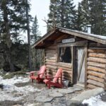 100+ Year Old Canadian Log Cabin Stay 15