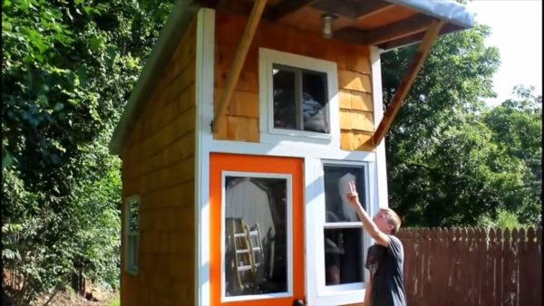 13-Year-Old Builds His Own Tiny Cabin for Only 1500 Dollars