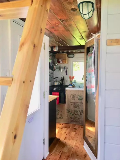 150 Sq. Ft. Tiny House For Sale-008