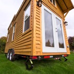 160-sq-ft-tiny-house-on-wheels-by-tiny-living-homes-0001