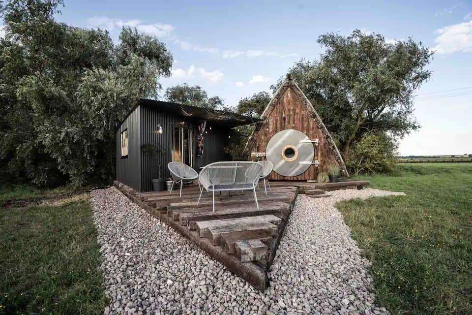 Tiny Boat Cottage Conversion