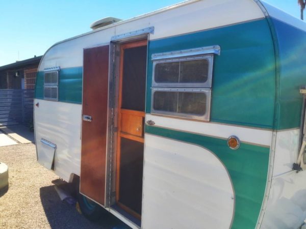 1953 Ideal Travel Trailer For Sale 0016