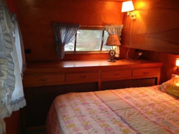 1954 %22Two-Story%22 Vintage Travel Trailer For Sale 0012