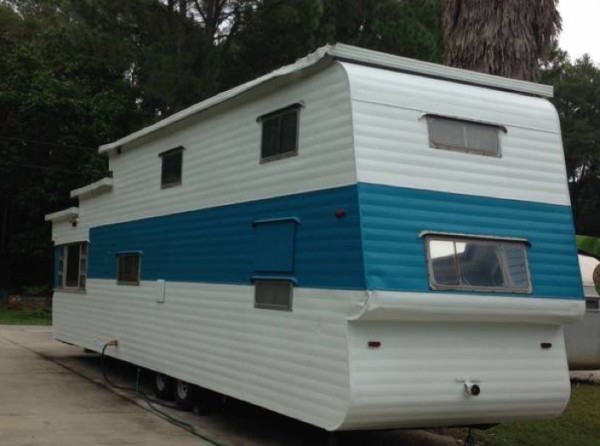 1954 %22Two-Story%22 Vintage Travel Trailer For Sale 0015