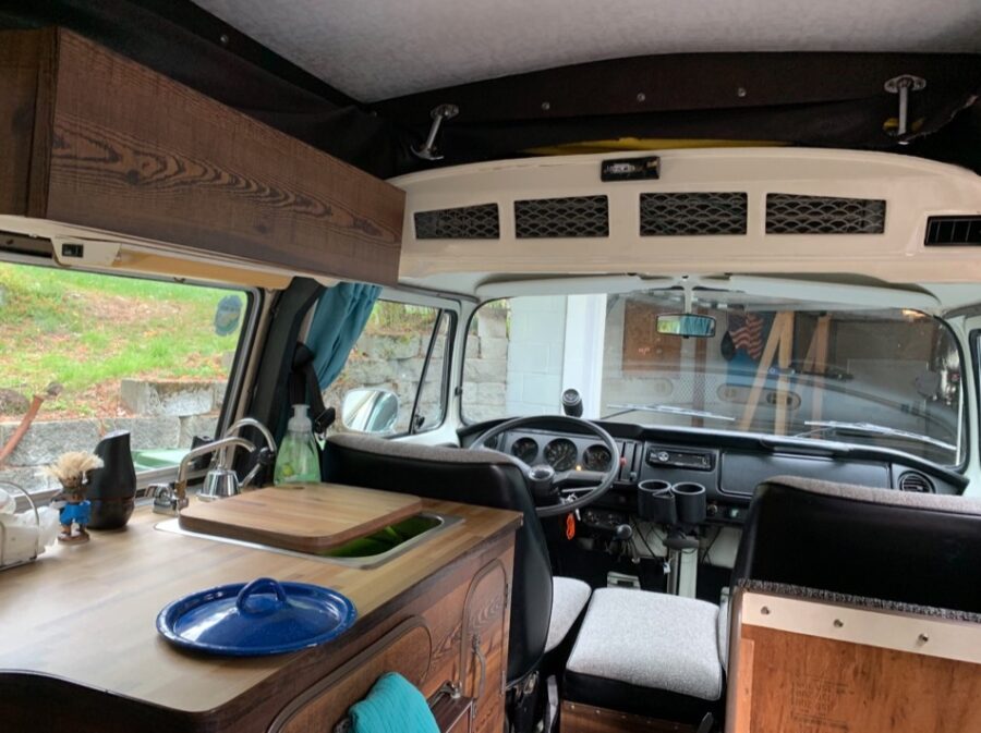 1979 VW Riviera Bus Camper Van for 35k 004