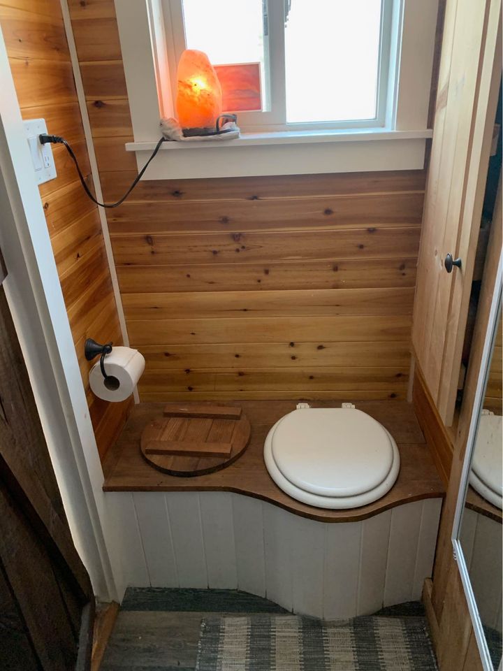 2018 Homemade tiny house in New Hampshire 4