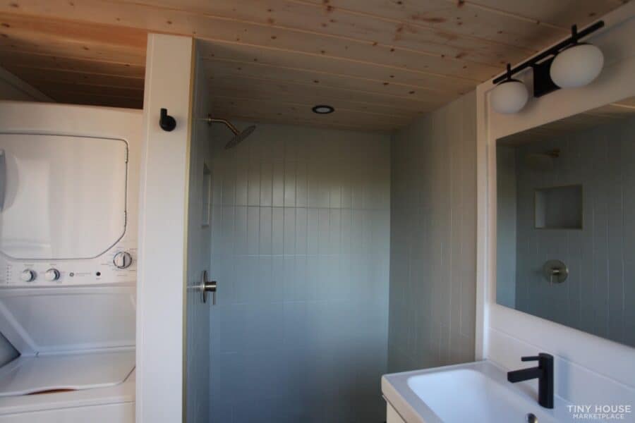 2023 NOAH Certified 28′ Double Loft Tiny Home 10
