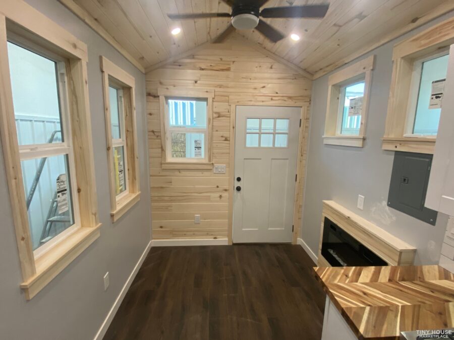 2023 Spring Mountain Tiny Homes Caboose 32 ft. Main floor master bedroom 5