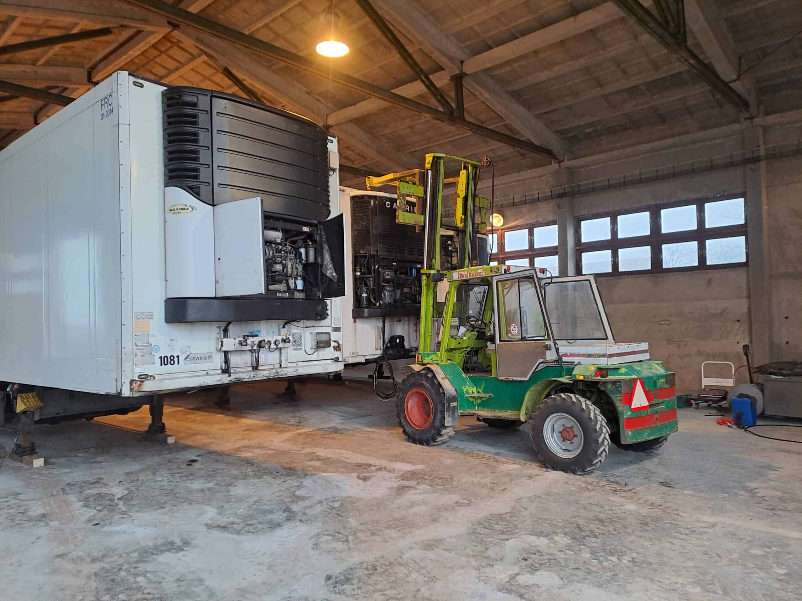 SEFR Home refrigerated trailer tiny house shop Maxima refrigeration unit being removed