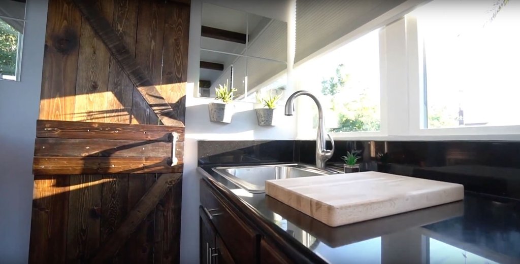 20ft Luxury Shipping Container Tiny House