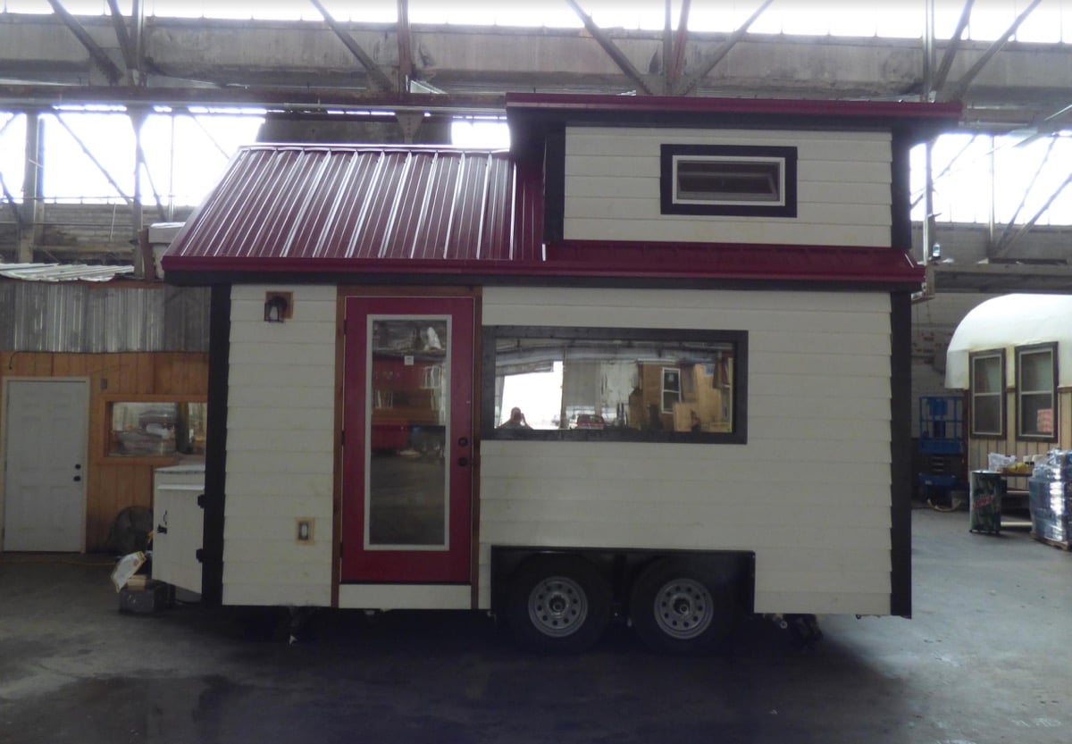20k Tiny House For Sale in TN 001