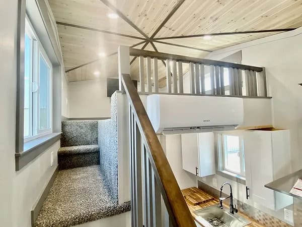 22′ Flagship Spring Mountain Tiny Homes 8