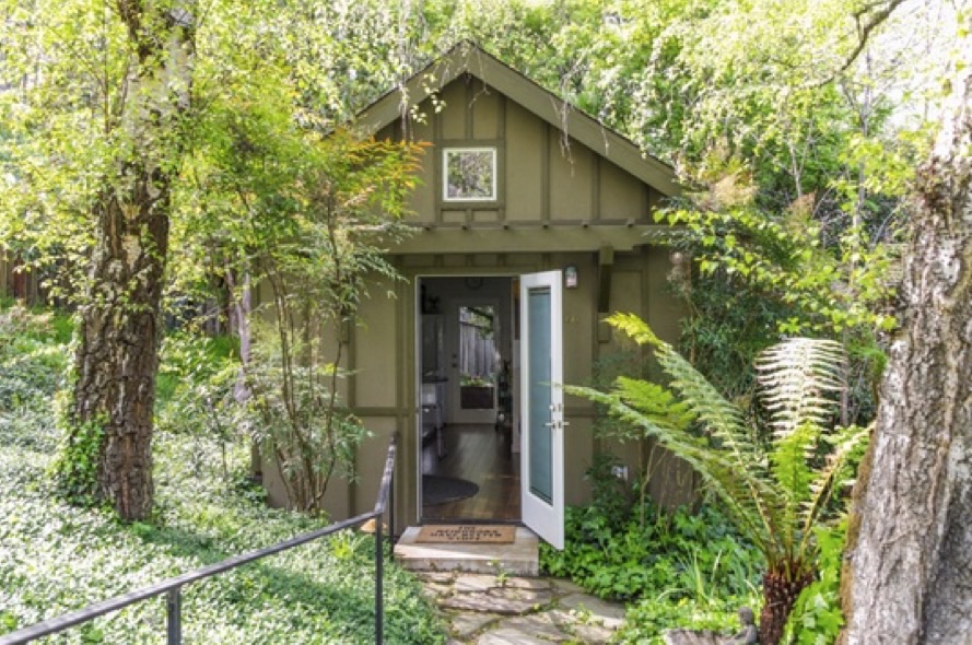 231 Sq Ft Tiny Cottage 001