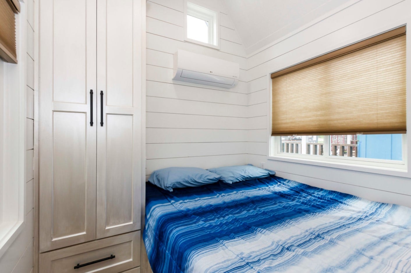 24-ft Athena Tiny House With Main Floor Bedroom by Declathon Tiny Homes 004