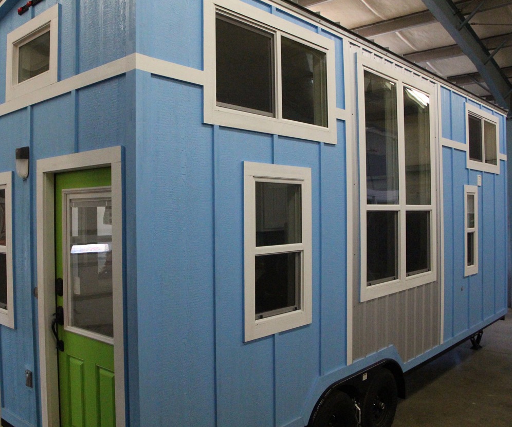 24ft Marys Peak Tiny House on Wheels by Tiny Mountain Houses 001
