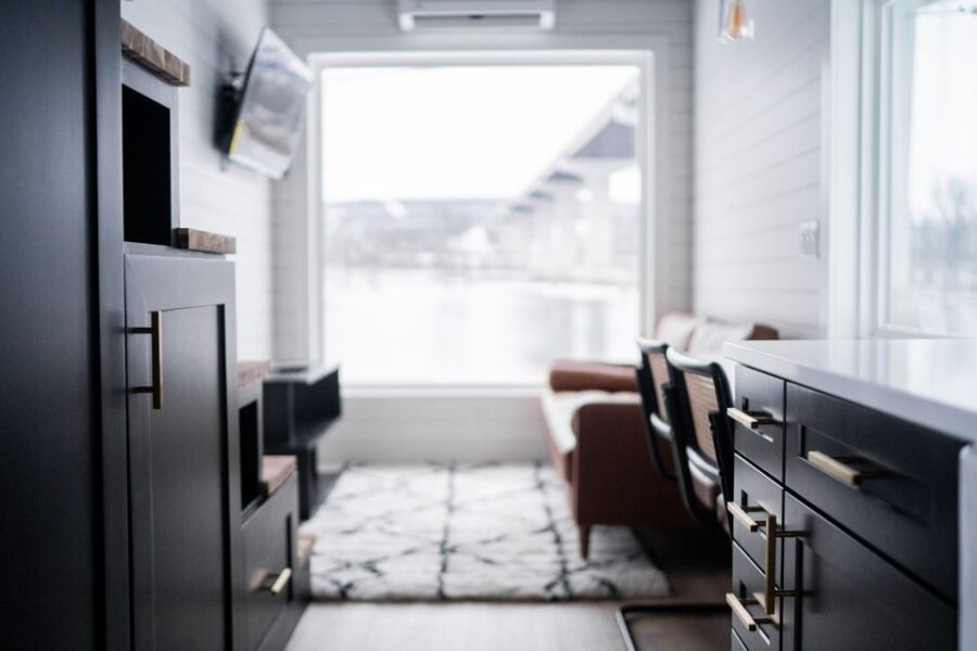 24’x8′ Highly Efficient Tiny House 9