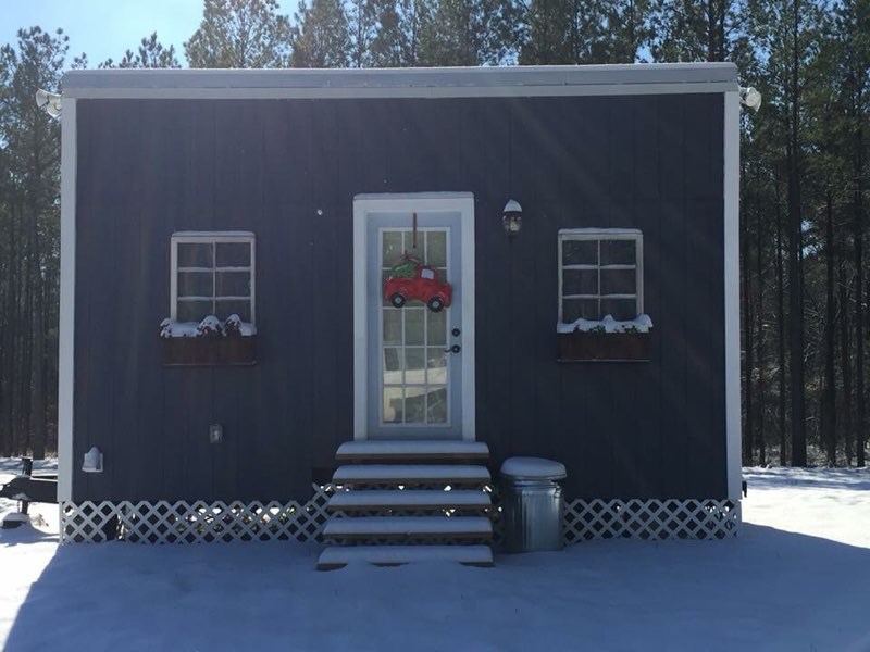 $25k Chic But Affordable Tiny House 001