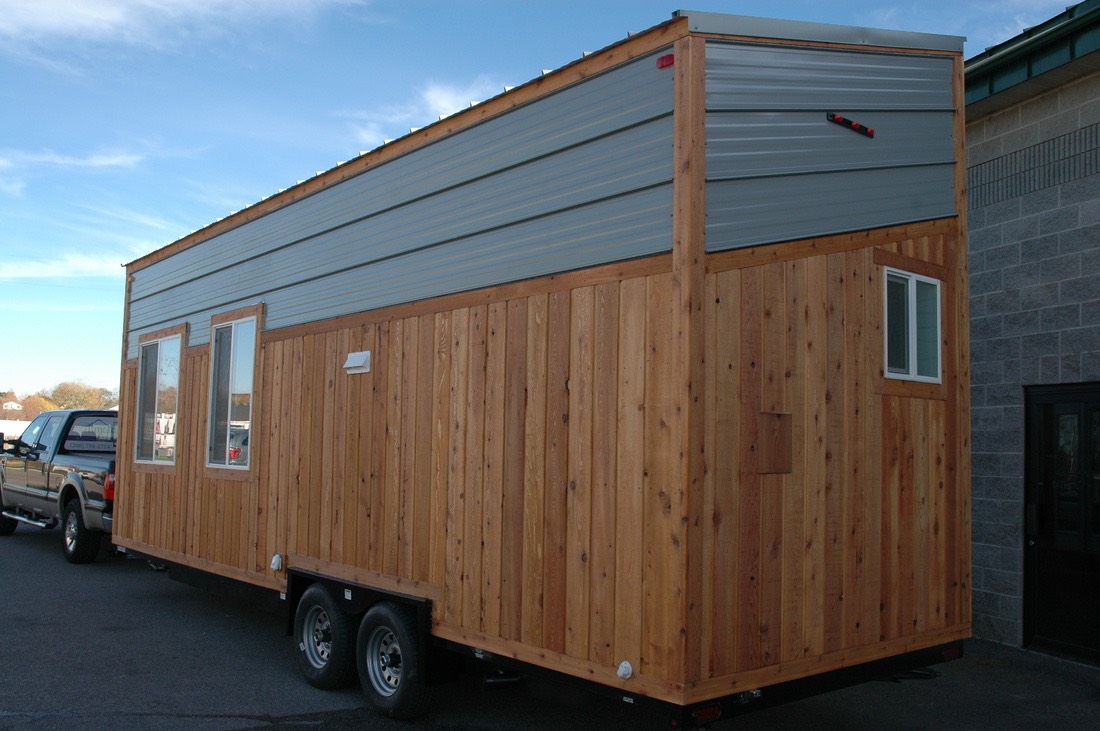 26′ Tiny House RV with Shed-style Roof by Tiny Idahomes