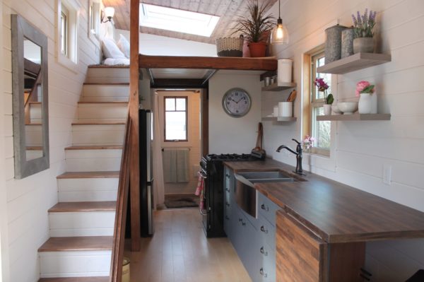 26ft Monarch Tiny House on Wheels by Canadian Tiny Homes 004
