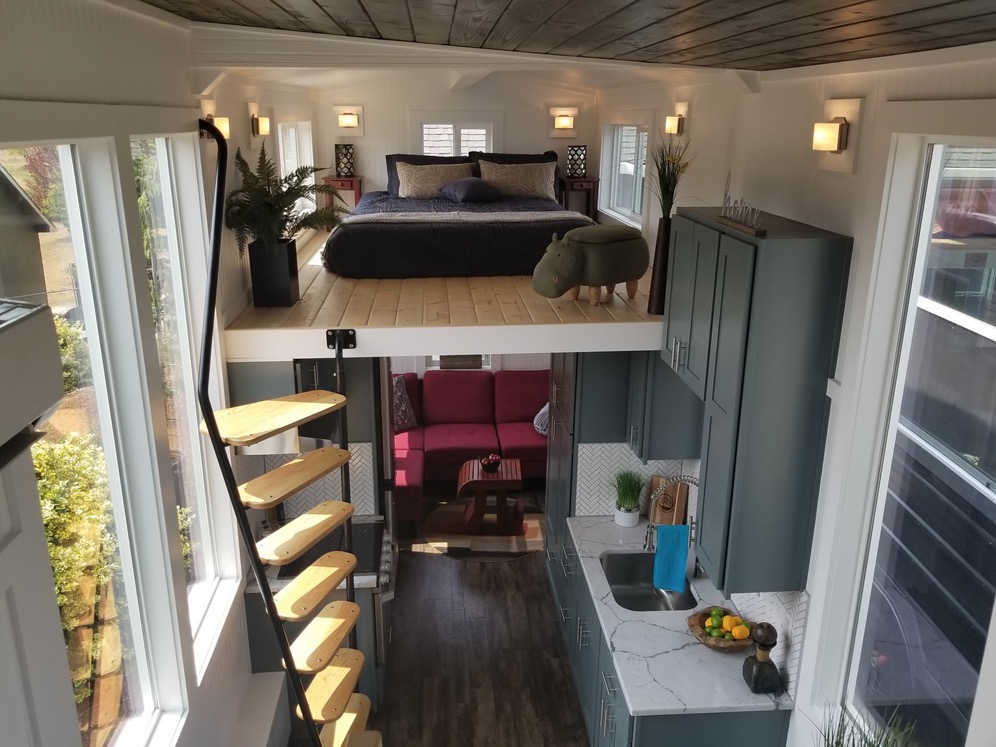 26ft Mt Bachelor Tiny House by Tiny Mountain Houses 002