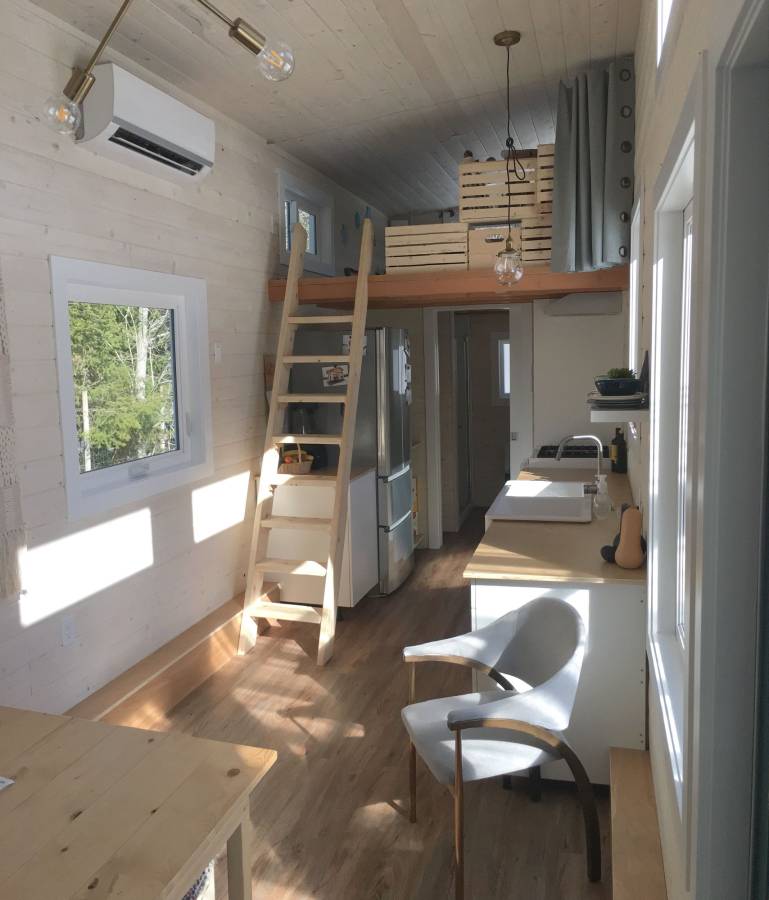28-Foot Scandinavian Tiny House