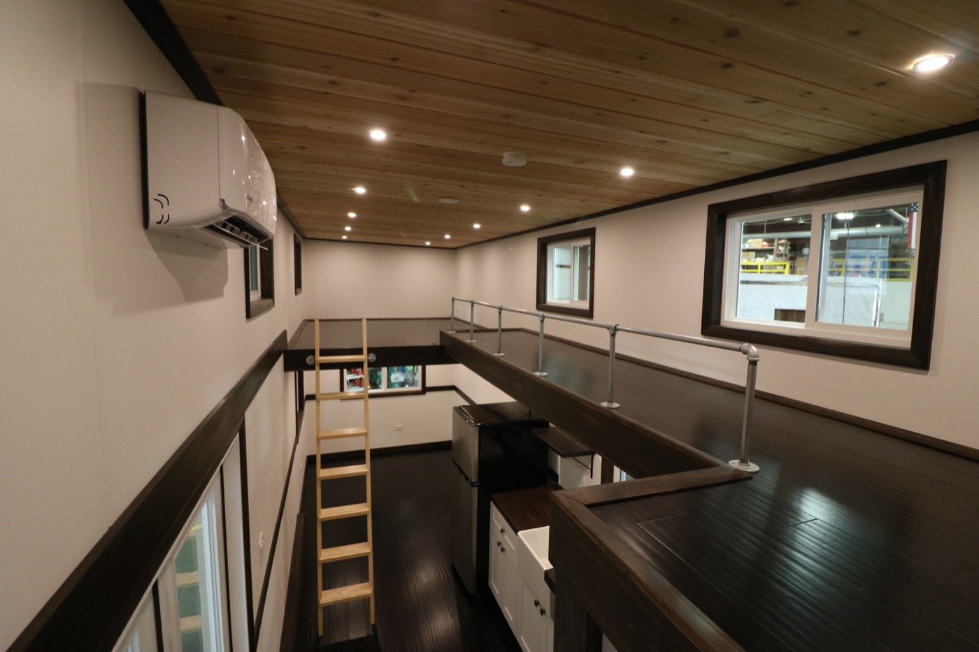 Curated visual reference: Visual Reference: Family Of Three S Off Grid Tiny House With 12Ft