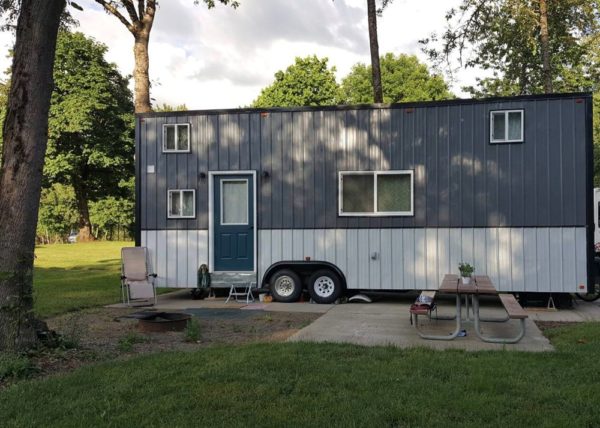 30ft Simply Modern Tiny house For Sale 001