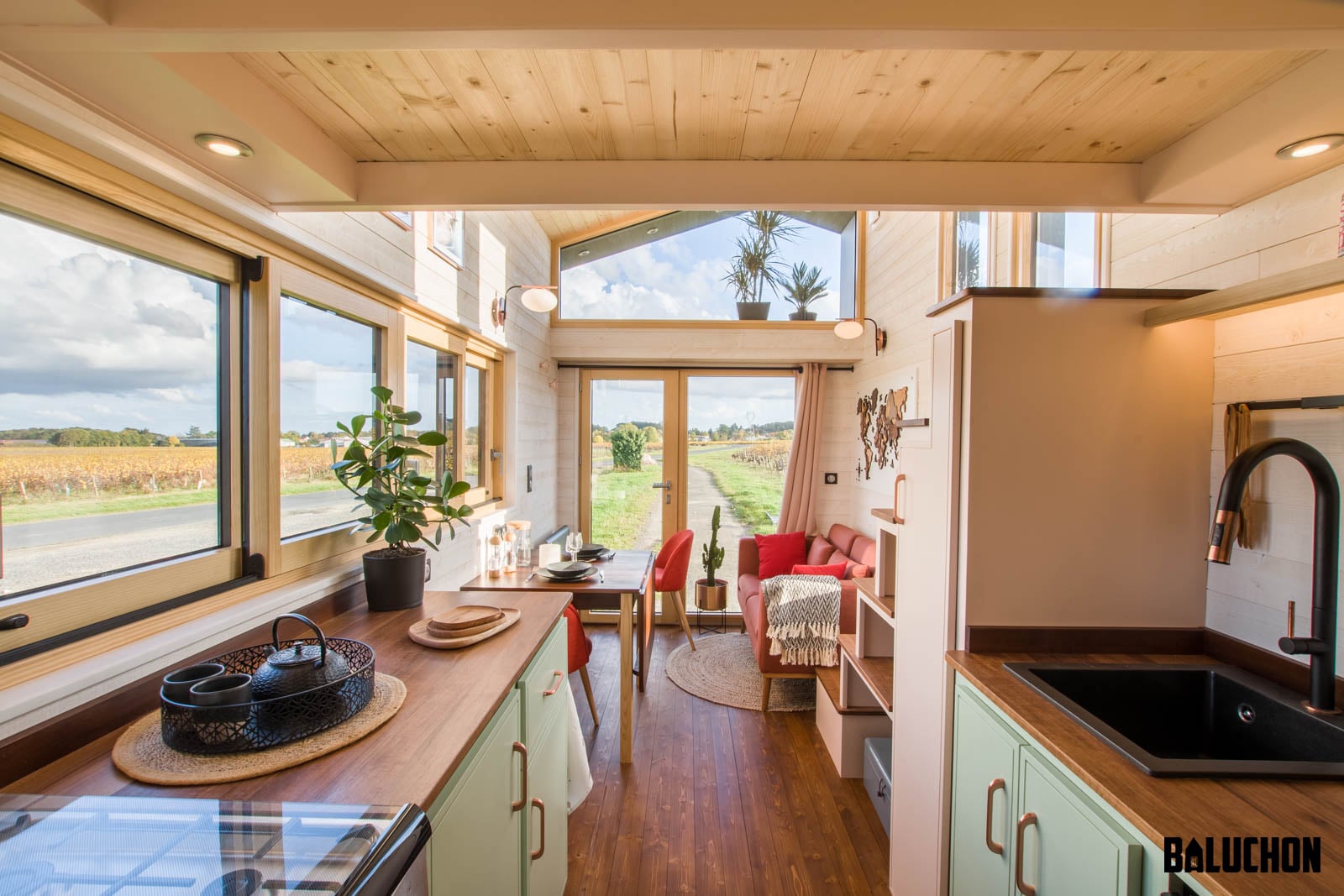 Ala Köl: Full-Time Tiny Living for Nina and Guillaume 16