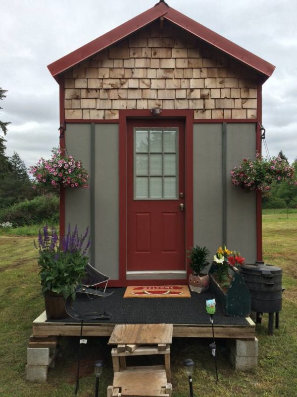 32k Tiny House For Sale in Canby 001