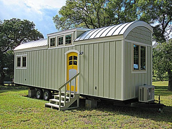 33ft Tiny Home on Wheels For Sale in Burton Texas