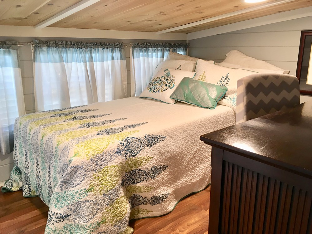 385 Sq. Ft. Park Model Tiny House For Sale in Alabama
