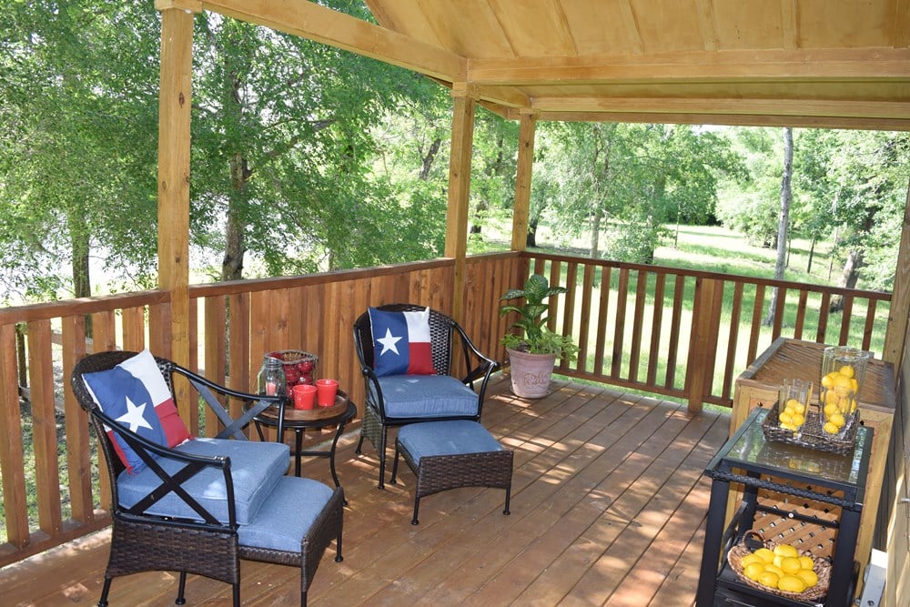 393sf Park Model Tiny Home on Waterfront Lot in Texas 0012
