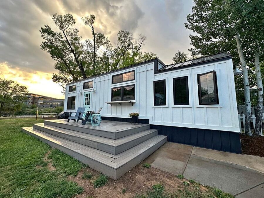 400 sq. ft. Anchored Tiny Home in Island Cove Park Community