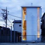 409-Sq-Ft-3-Story-Small-House-Japan-001