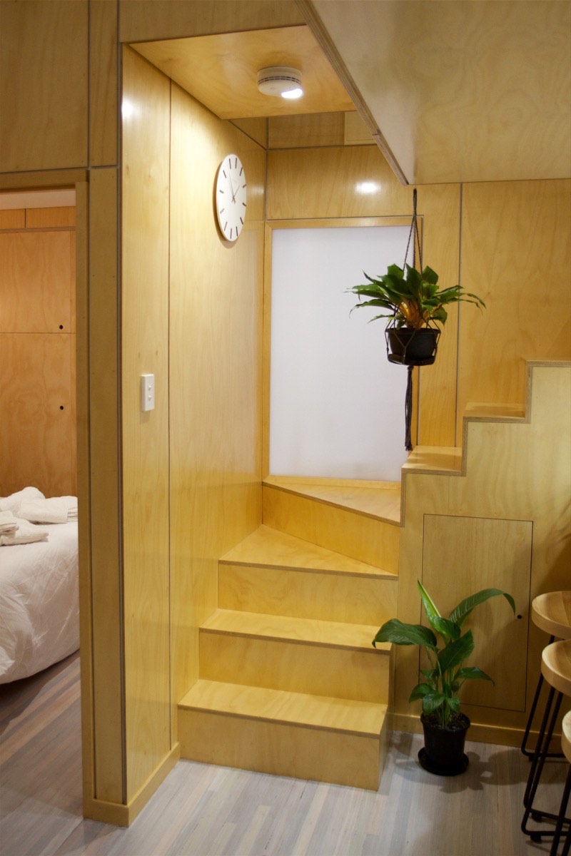 Stunning Budget Renovation Options For Tiny Apartments For Rent image