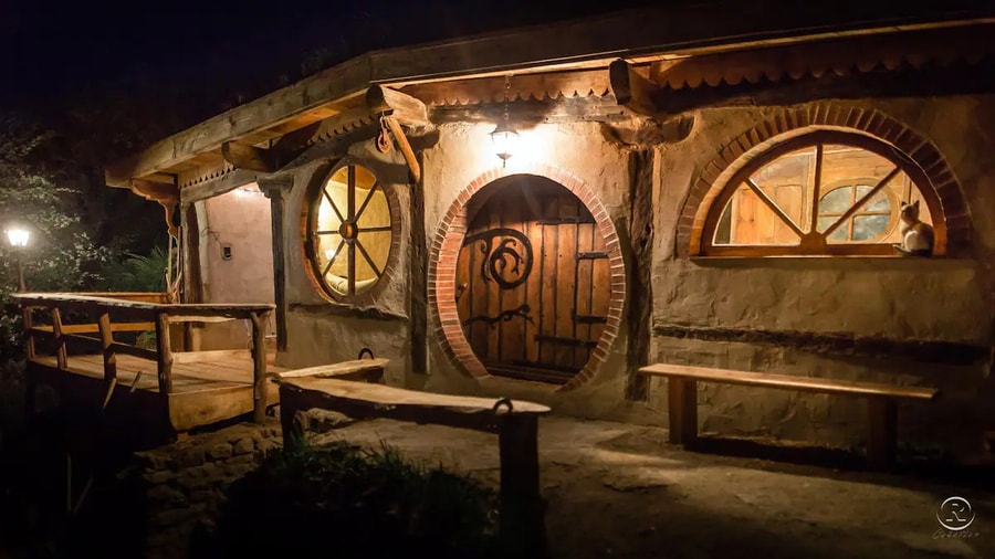 Hobbit Home in a Wild French Garden: Vacation Bliss! 9