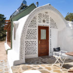 Gorgeous Earthship Ironbank Bed & Breakfast in Australia