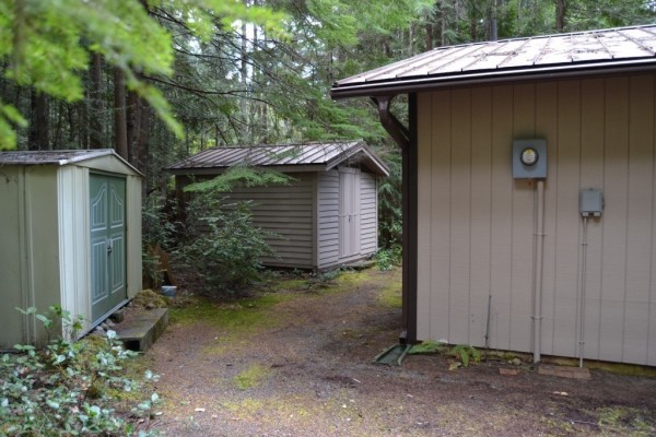 580 Sq. Ft. Tiny Cabin For Sale in Hoodsport, WA 0017