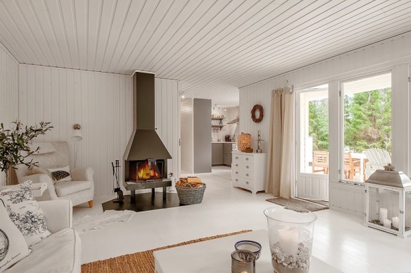 613 Sq. Ft. Small House in the Woods of Sweden