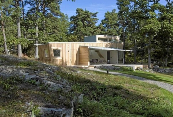 646-Sq-Ft-Modern-Cabin-Sweden-002