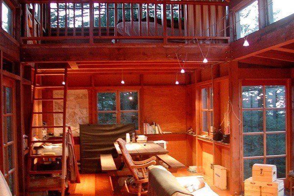 672-Sq-Ft-Two-Story-Tower-Cabin-005