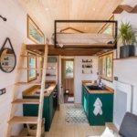 Tiny Hauméa House with Cat Door by Baluchon